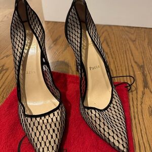 Stylish Black and Beige Mesh Heels